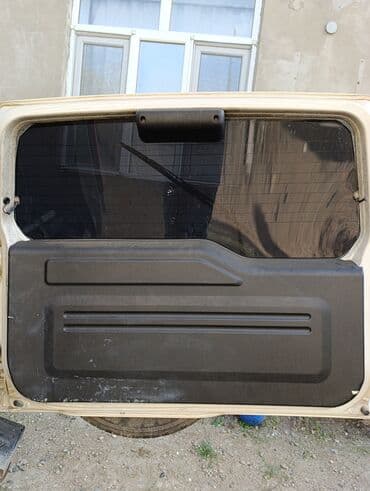 запчасти на паджеро 2: Mitsubishi Pajero IO – ağ rəngli, 5 qapılı kompakt SUV Xüsusiyyətlər — 5