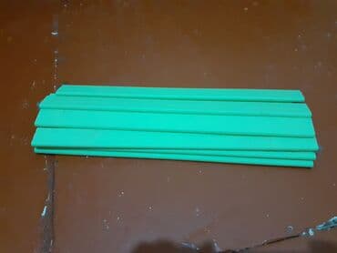 işlənmiş uşaq beşikləri: Oğlan üçün, İşlənmiş, Dördbucaq, Beşik, Dəstsiz, Matrassız, Yellənmə mexanizmsiz — 14