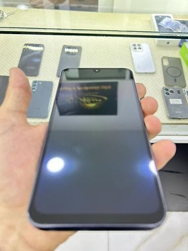 3 birinde printer: Samsung Galaxy A17, 128 GB, rəng - Qara, Zəmanət, Qırıq, Sensor — 9