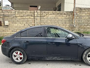 turbo az şevralet kuruz: Chevrolet Cruze: 1.4 l | 2013 il Sedan — 4