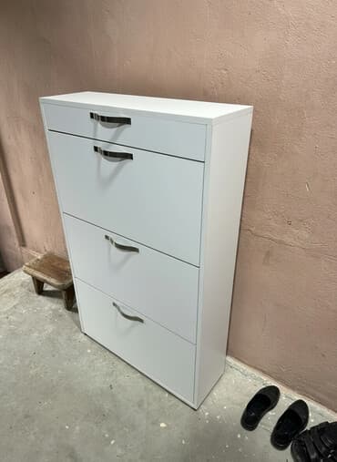 ağ dolab: Açılan, Düz dolab, Ayaqqabı dolabı — 1