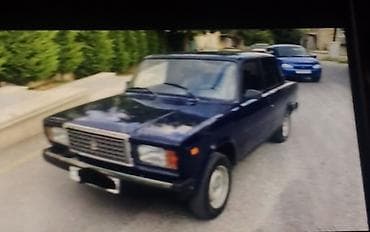 prius arxa: VAZ 2107 sedan – tünd mavi rəng, 4 qapı, arxa ötürücülü klassik kuzov — 3