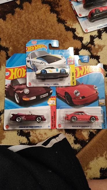 Hot Wheels Porsche kolleksiyası – 3 ədəd 31 azn - ’96 Porsche Carrera — 2