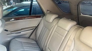 Su nəqliyyatı: Mercedes-Benz ML 350: 3.5 l | 2006 il Ofrouder/SUV — 9