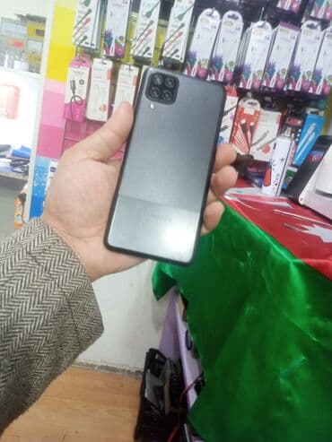 ddr3 ekran kartı: Samsung Galaxy A12, 32 GB, rəng - Qara, İki sim kartlı — 1