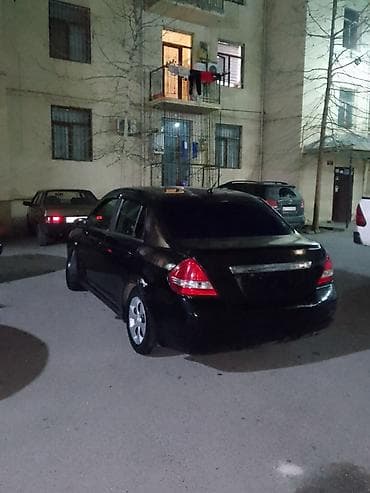 sedan avtomobil: Nissan Tiida: 1.6 l | 2007 il Sedan — 7