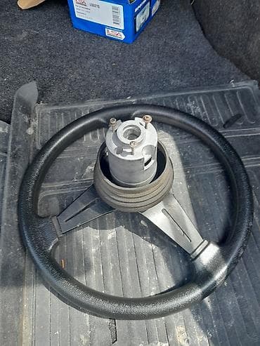 fiyat rolu: MOMO sükan və əlavə işıq sistemi - Brend: MOMO - Tip: 3-şüalı idman — 3