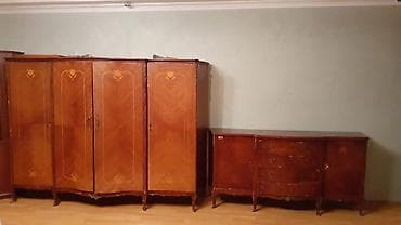 daraq desti: Klassik üslubda massiv ağacdan hazırlanmış mebel dəsti. Tərkibi: - 4 — 7