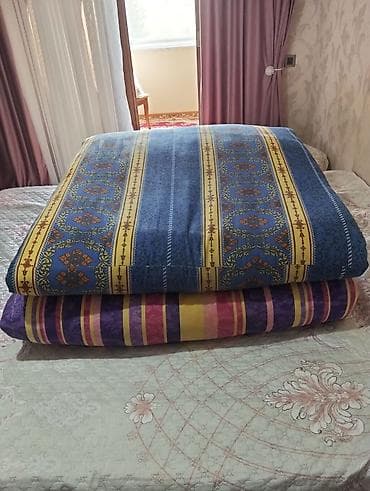 atlaz parca: Döşək dəsti; -Material:Keyfiyyətli təmiz qoyun yunu,hər birində 12 — 7