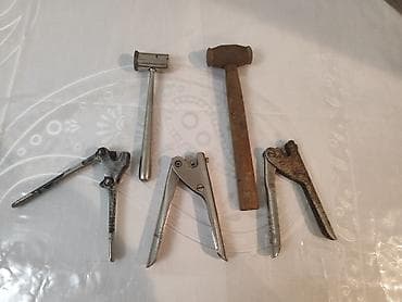 Ручные механические инструменты: Mətbəx və ət kəsimi alətləri dəsti herenin oz qiymeti var. Tərkib: - — 2