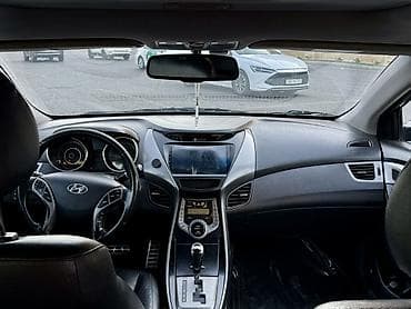 spoiler elantra 2017: Hyundai Elantra: 1.8 l | 2012 il Sedan — 5