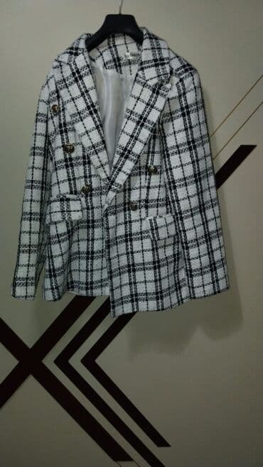 Qadın tweed bleizer - Dizayn: Qara-ağ dama (kvadrat) naxışlı, klassik lalafo.az -da Qadın tweed bleizer - Dizayn: Qara-ağ dama (kvadrat) naxışlı, klassik