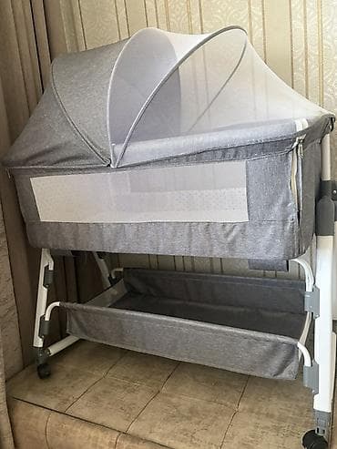 Oğlan və qız üçün, Dördbucaq, Beşik, Yellənmə mexanizmsiz