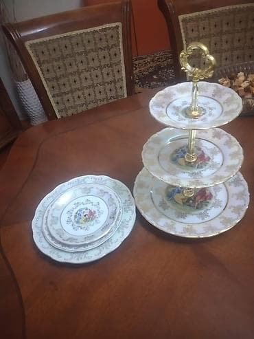 Porselen süfrə dəsti – 3 mərtəbəli desert/tort stendi və dekorativ