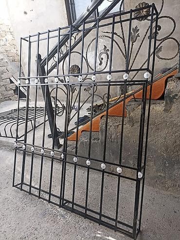 Dəmir pəncərə/balkon barmaqlığı - Material: qalın divarlı, qaynaqla — 3