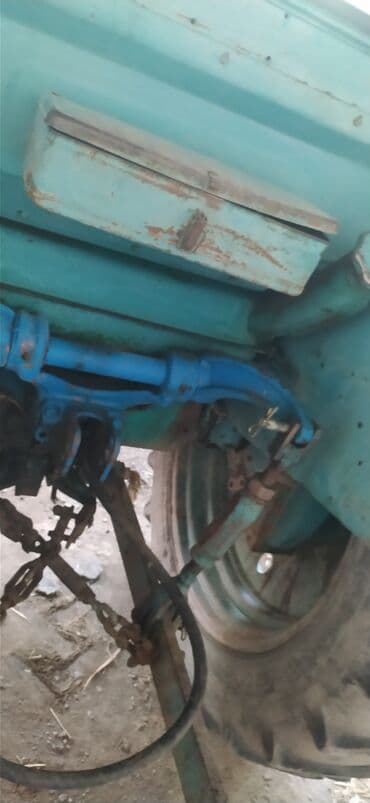 диски на авто бмв: Təqdim olunan mavi rəngli traktor kənd təsərrüfatı işləri üçün nəzərdə — 4