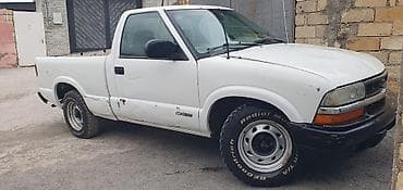 16 lıq disklər: Chevrolet S-10 pikap - Korpus: 2 qapılı, tək kabin - Rəng: ağ - — 2