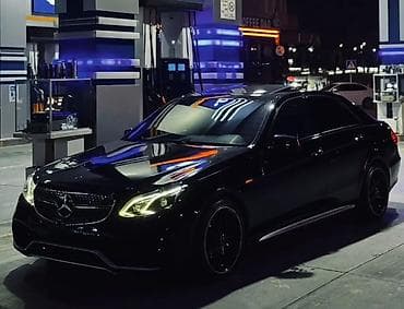 Mercedes-Benz E-Class sedan – AMG paketli, qara rəngli, elegan və