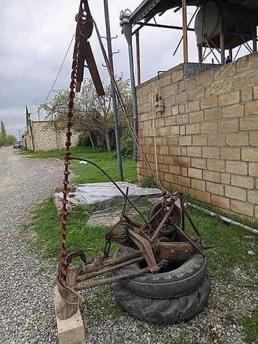 Saz veziyyetdedi. tam işlək. birinə yararlı