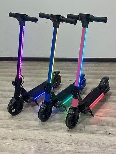 motosikle: Şəhər içi hərəkət üçün müxtəlif skuter modelləri Mexaniki şəhər — 3