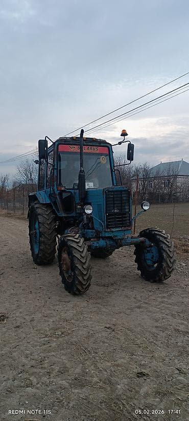 Belarus MTZ traktoru - Marka/model: Belarus (Minsk Tractor Works) MTZ