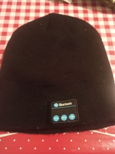 kişilər ucun dəri papaqlar və kepkalar: Bluetoothlu papaq istifadə edilməyib xaricdən gətirilib — 1