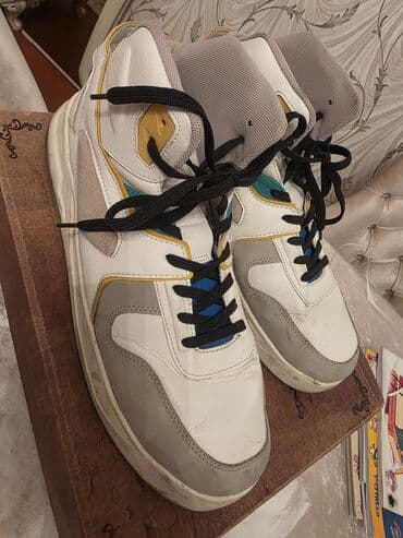 женские зимние ботинки на шнуровке: Размер: 40, цвет - Черный, Б/у — 8