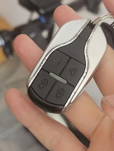 İdman və hobbi: İşlənmiş Elektrik samokat 10", 501 - 750 Vt, 36 - 45 km/s, Ünvandan götürmə — 7
