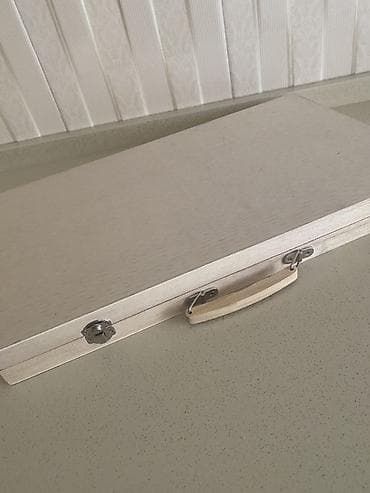 набор юного художника: Rəssamlıq və yaradıcı dəst – taxta çamadan qutuda Geniş komplekt: - — 8