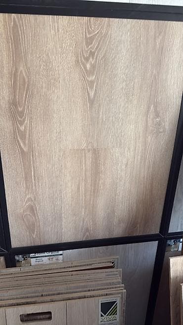 Dekorativ divar panelləri: Məhsul: Laminat döşəmə panelləri – təbii ağac naxışlı (açıq-bej/boz — 1