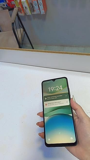 samsung je 1: Redmi A5, 128 GB, rəng - Qara, Sensor — 1