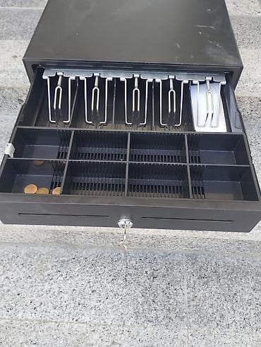 Satış üçün: Kassaya uyğun metal pul çekmecesi - Material: möhkəm — 2