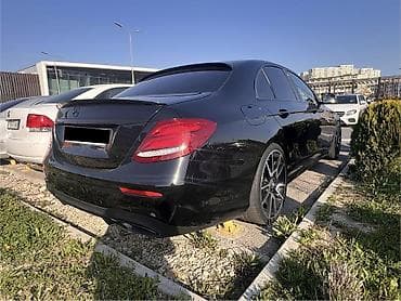 Mercedes-Benz E-Class: 2 l | 2020 il Sedan