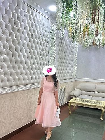 qısa donlar: Zərif dizaynlı pudra-çəhrayı ziyafət donu Sadece 1 defe geyinilib. - — 1