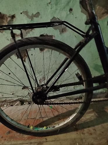 zigzag velosiped: Şəhər tipli klassik velosiped - Rəng: qara - Çərçivə: polad, aşağı — 3