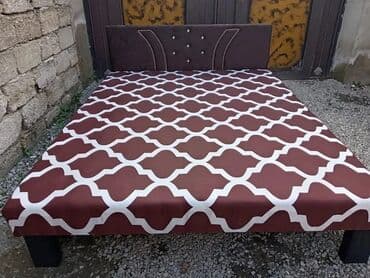 taxt üstü: Təzə çarpayılar. 1 nəfərlik çarpayılar 60manat. 2 nəfərlik taxt — 20