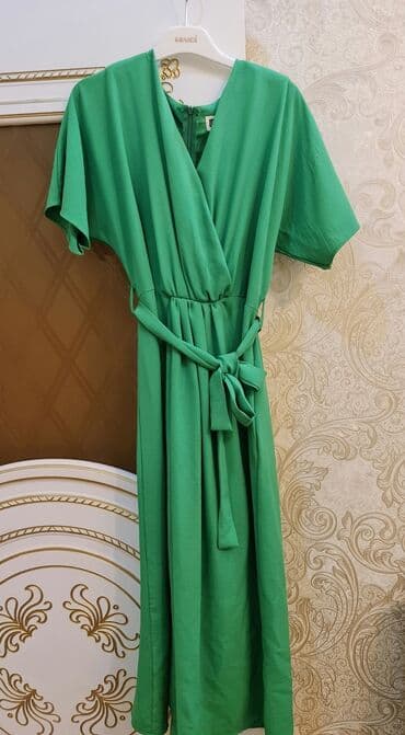 yay eynekleri: Yay ucun razrezli paltar, 1 defe geyinilib teze sayilir,38-m — 2