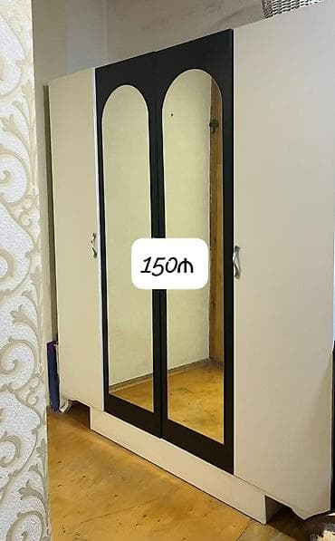 3 luk taxta: İşlənmiş, 4 qapılı, Güzgülü, Açılan, Düz dolab — 1