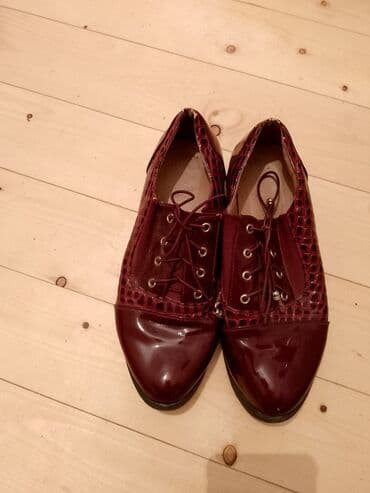 женские закрытые босоножки: Qadın ayaqqabıları dəsti - Bordo rəngli bağcıqlı ayaqqabı: burnu — 1