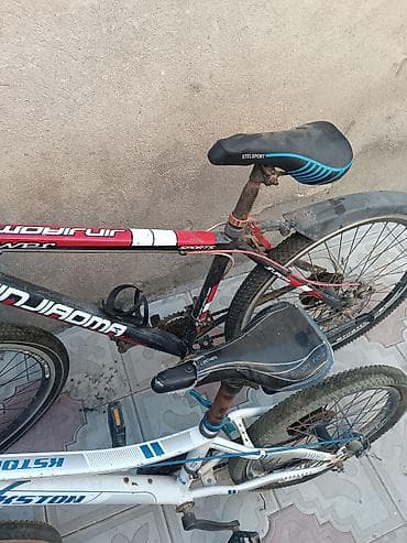 velosipedlərin qiyməti: İki ədəd velosiped dəsti - Ölçülər: biri 26" təkərli, digəri daha — 9