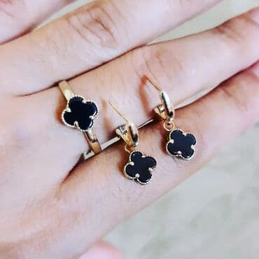 1 qram qizilin qiymeti: Dəstə daxildir: Üzük, Sırğa, Sarı qızıl, 585 Əyar — 3