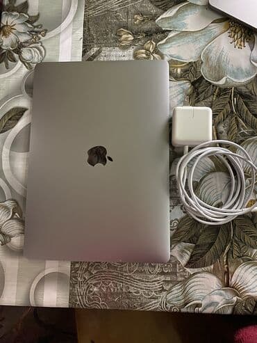 apple macbook ikinci el: 💻 MacBook Air (2020) 🔹 Ekran: 13.3” Retina Display (2560×1600) 🔹 — 4