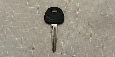 Hyundai avtomobilləri üçün mexaniki açar. Xüsusiyyətlər: - Orijinal — 1