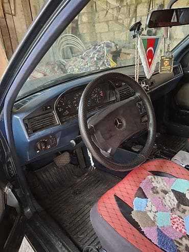 kia ehtiyat hisseleri babek: Mercedes-Benz 190: 0.2 l | 1991 il Sedan — 6