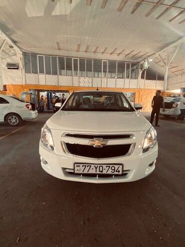опель зафира а: Chevrolet Cobalt sedan – ağ rəng. Əsas xüsusiyyətlər: - Kuzov: 4 — 1