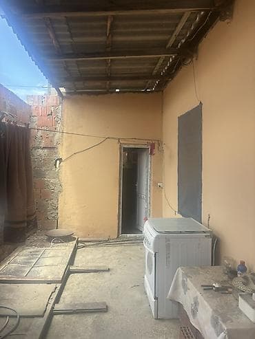 gencede torpaq satilir: 3 otaqlı, 2 kv. m, Kredit yoxdur, Orta təmir — 8