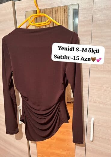 - Ölçü: S–M
Qiymət: 15 AZN