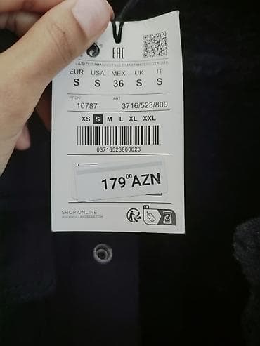 desd paltarlar: Pull Beardan 179 azn-ə alınıb yenidir geyinilməyib. Razmer uyğun — 3