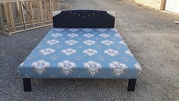 Kravat təzə hazırları var çatdırılma var bir nəfərlik 60 manat iki