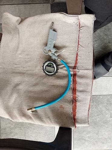 Rəqəmsal manometrli təkər şişirtmə dəsti - Avtokompressor və ya